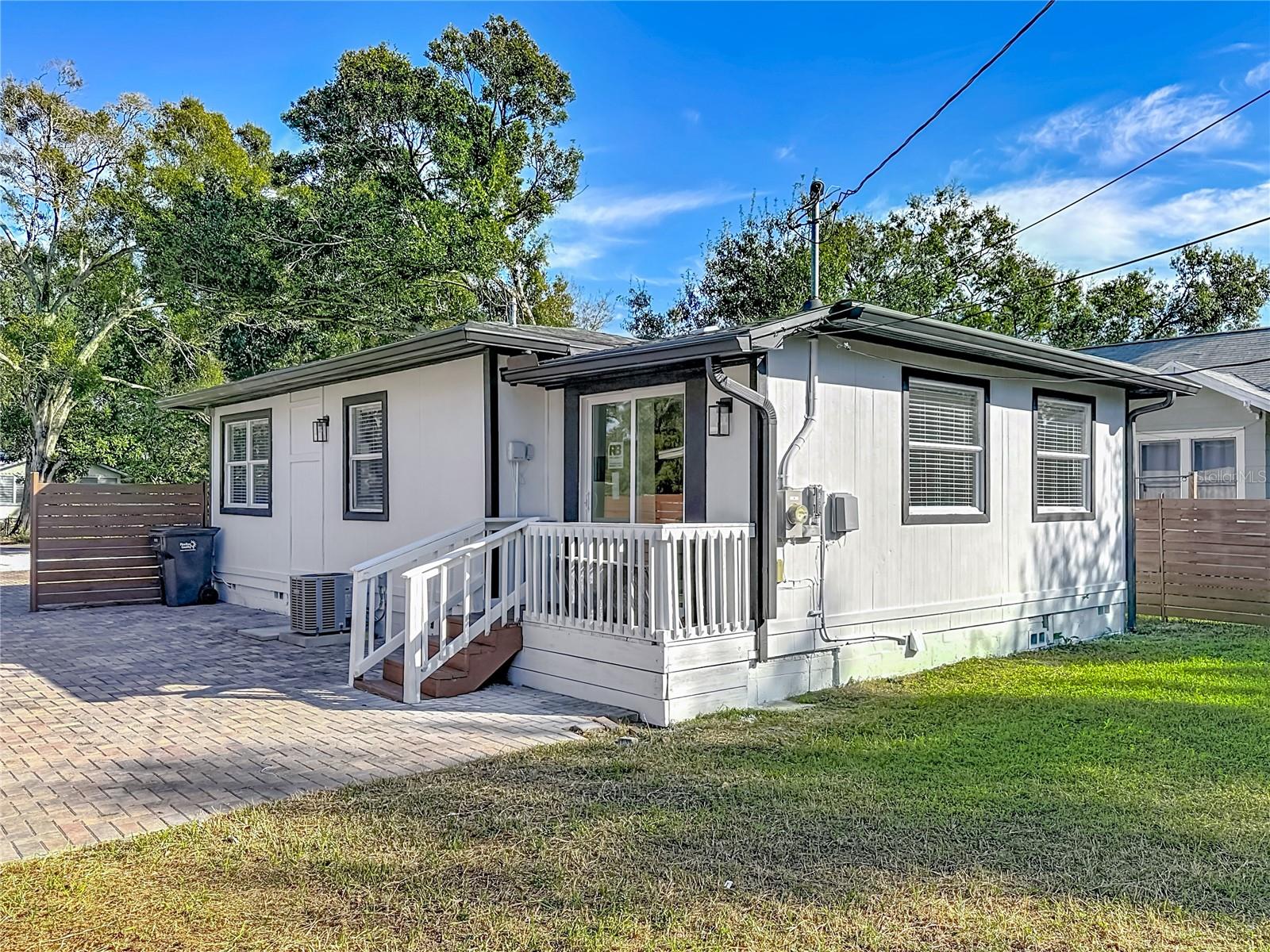 Image 40 of 46 For 6532 30th Street N