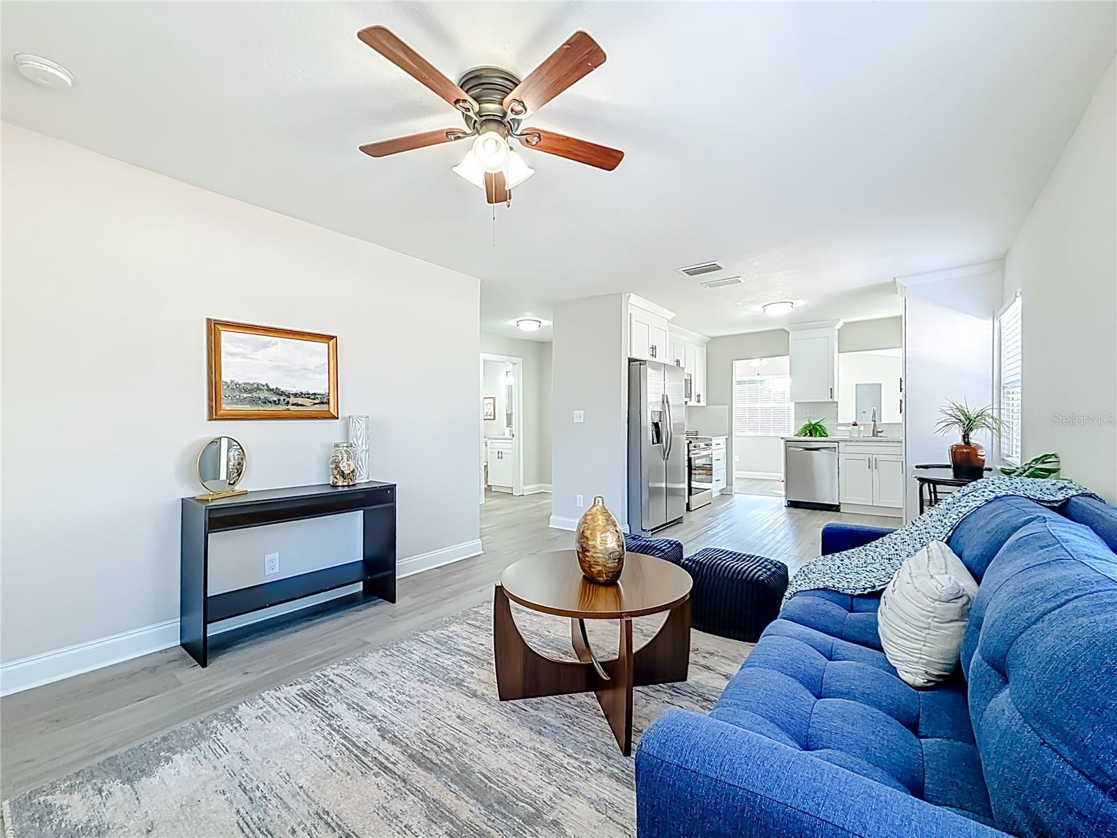 Image 6 of 46 For 6532 30th Street N