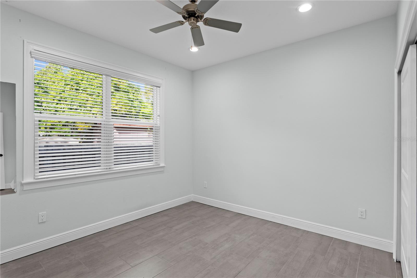 Image 17 of 26 For 4036 56th Avenue N