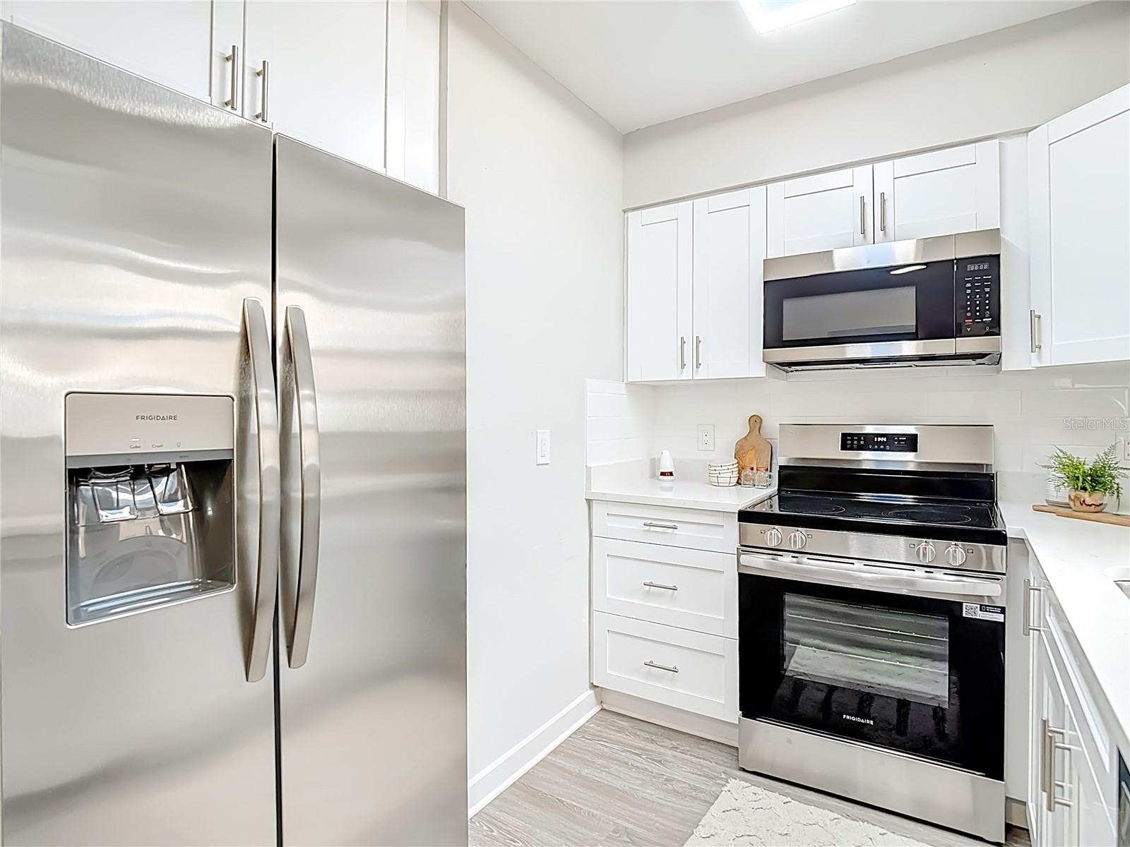 Image 14 of 38 For 718 Belt Court