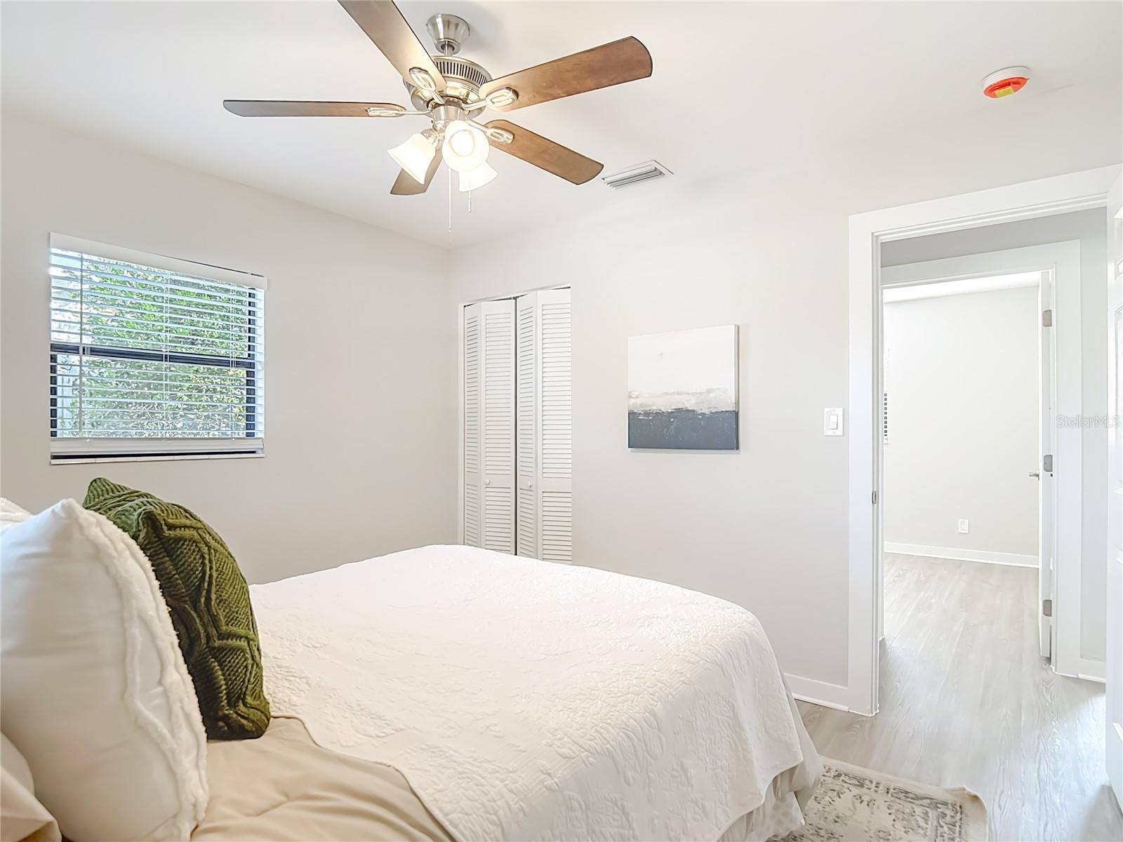 Image 21 of 38 For 718 Belt Court