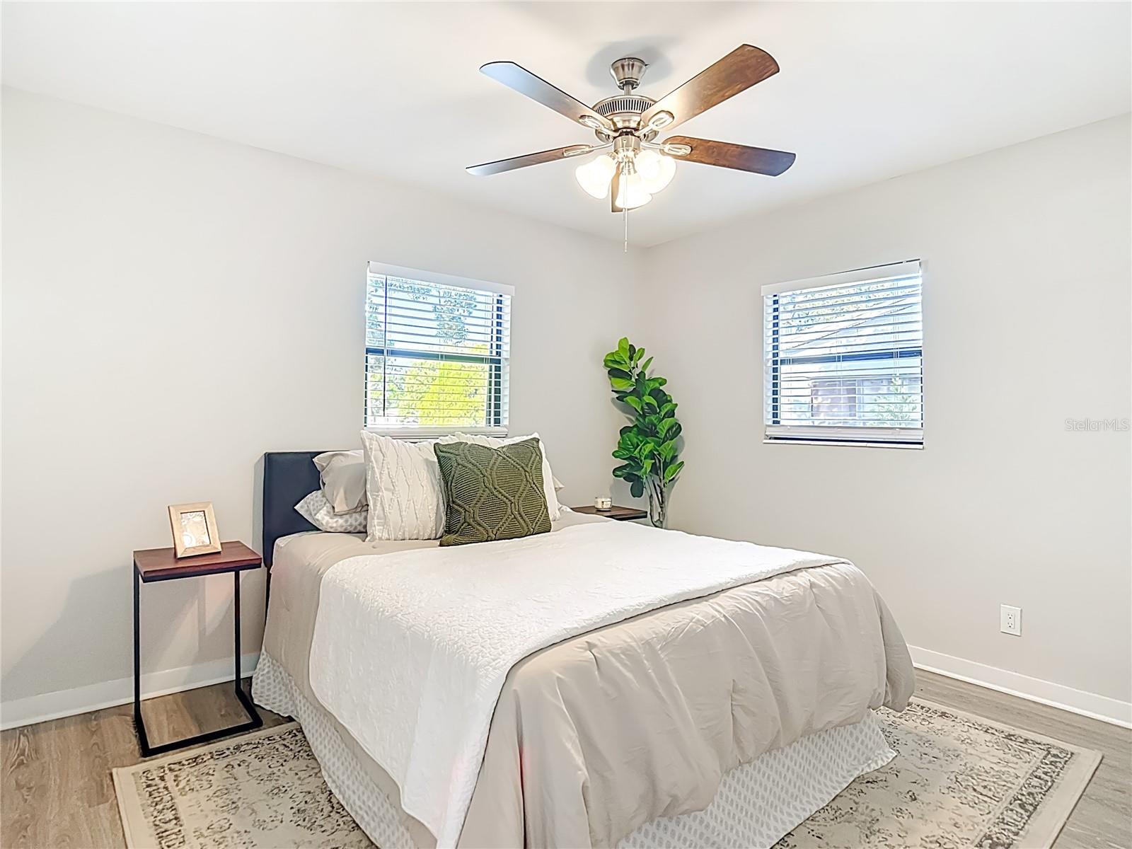 Image 22 of 38 For 718 Belt Court