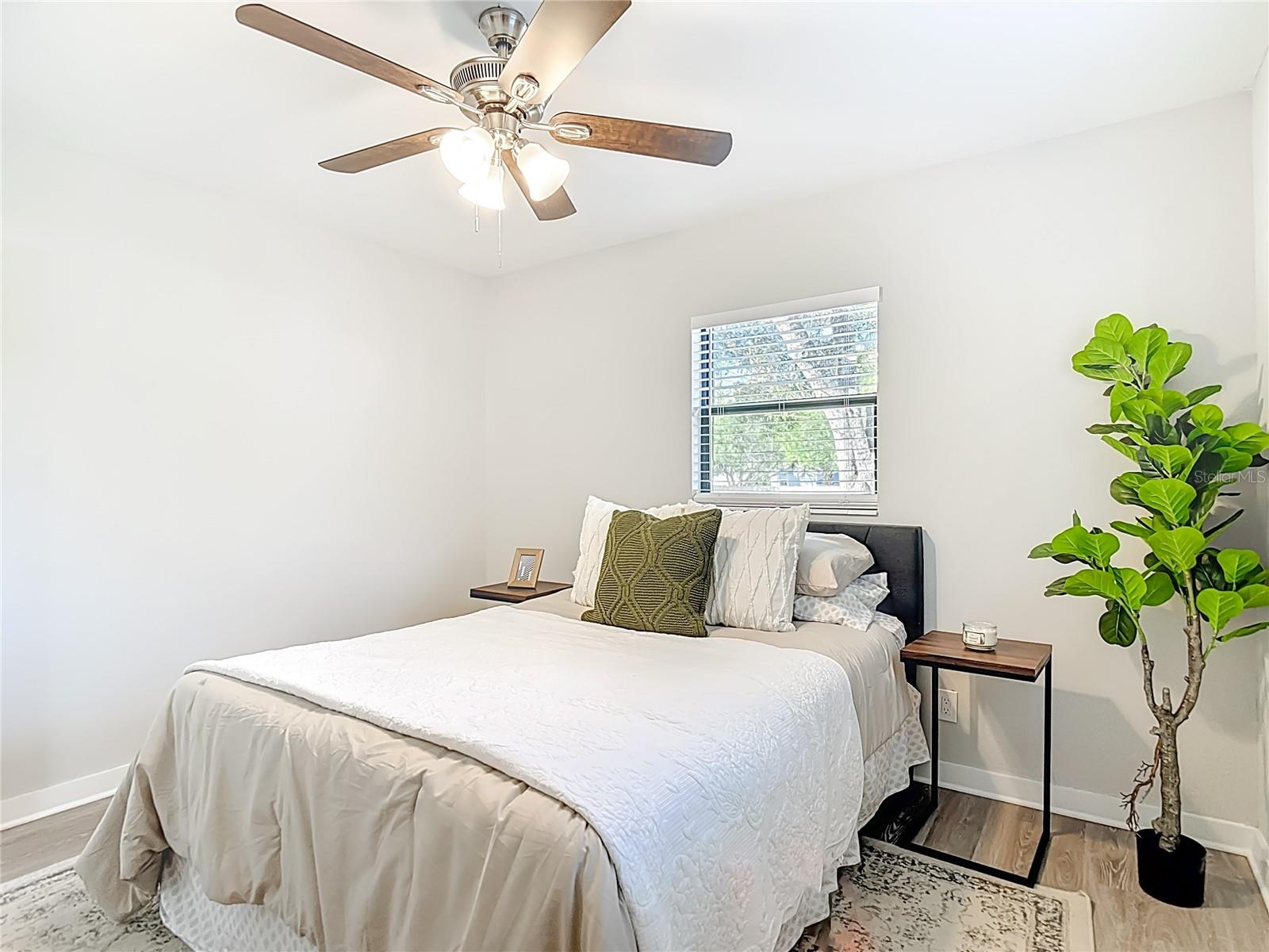 Image 23 of 38 For 718 Belt Court