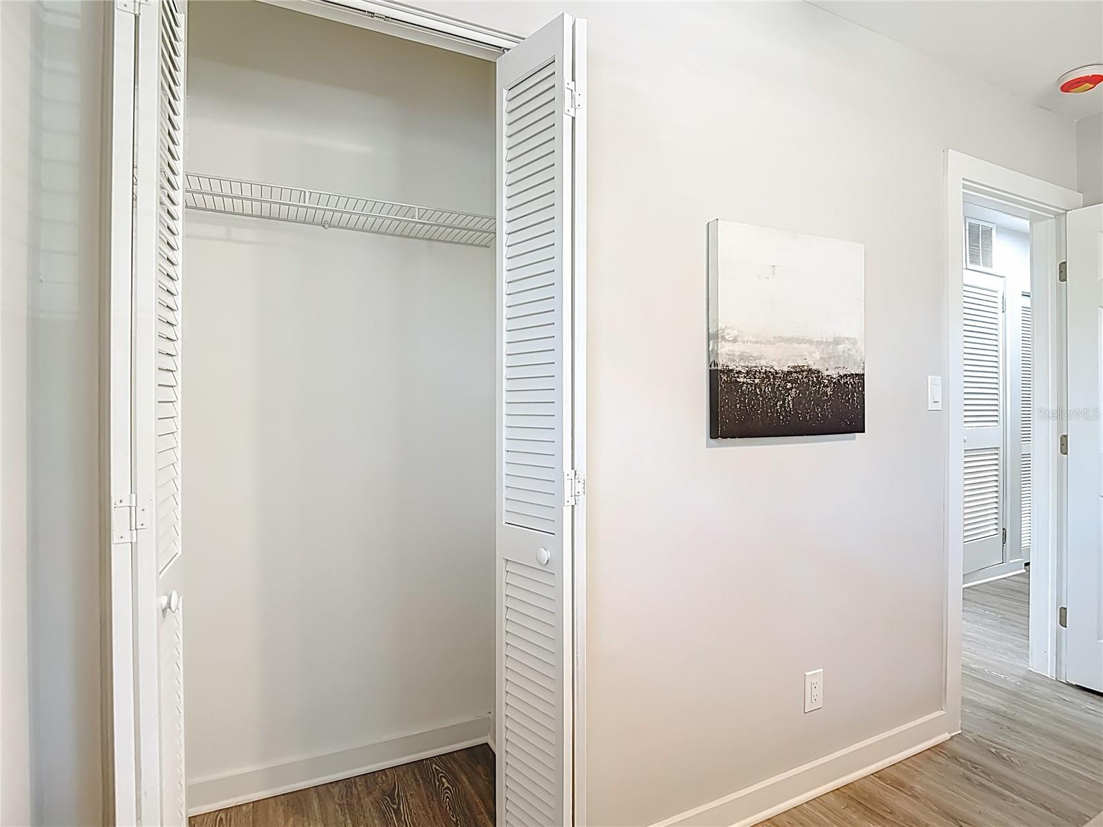 Image 25 of 38 For 718 Belt Court