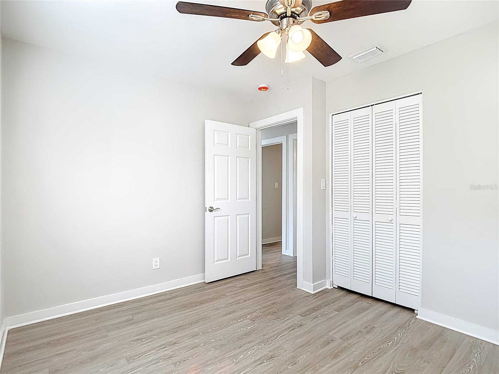 Image 26 of 38 For 718 Belt Court