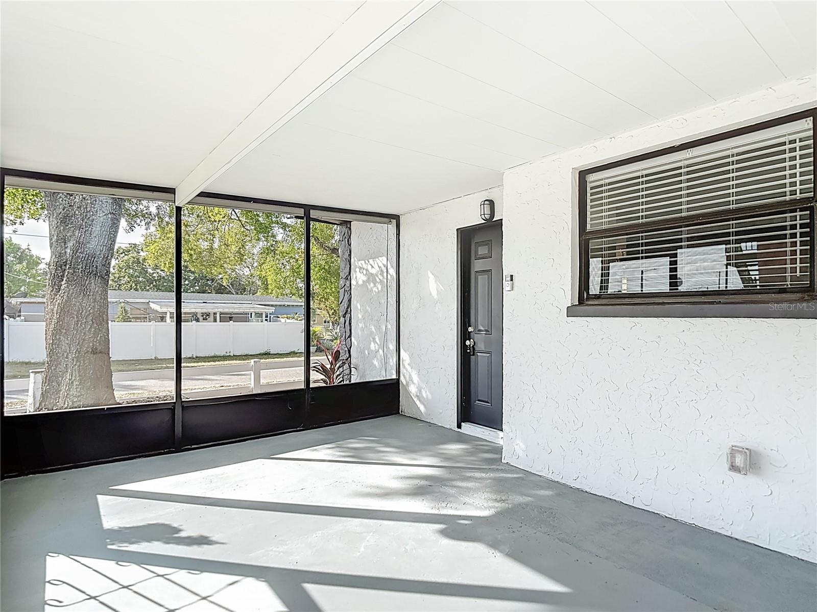 Image 35 of 38 For 718 Belt Court