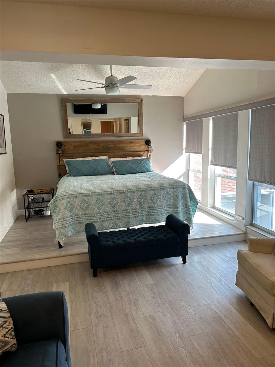 Image 10 of 41 For 317 Rex Place G