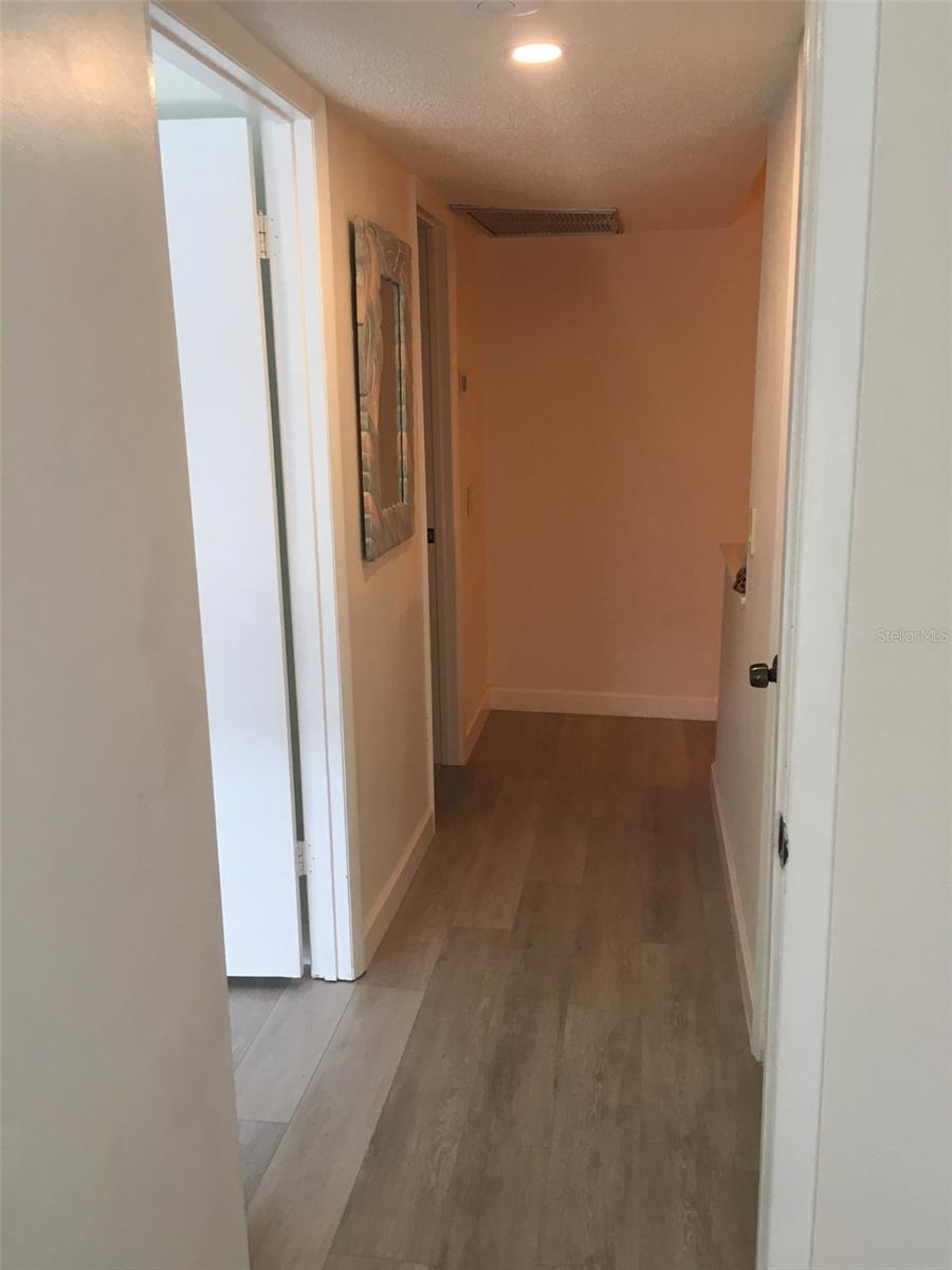 Image 13 of 41 For 317 Rex Place G