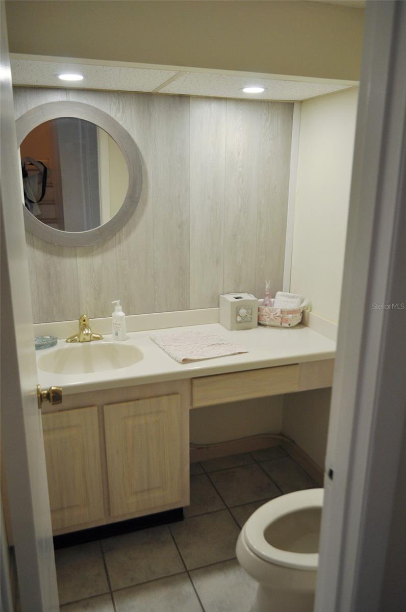 Image 3 of 41 For 317 Rex Place G