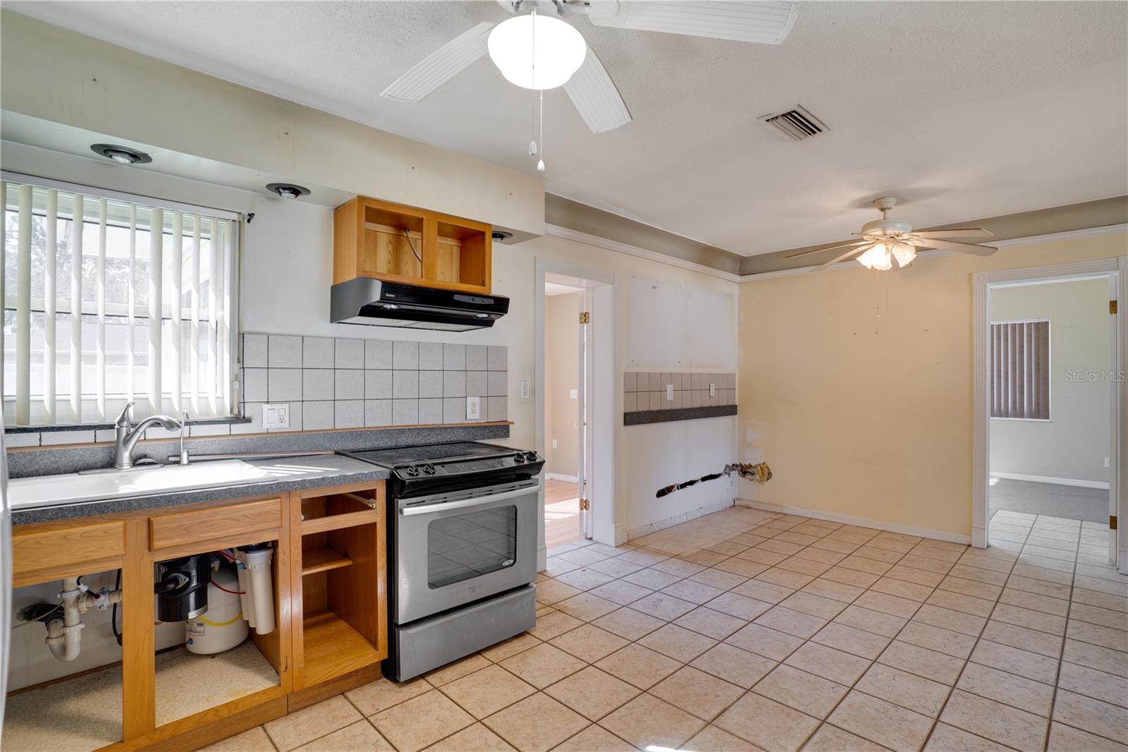 Image 12 of 31 For 5220 27th Avenue N