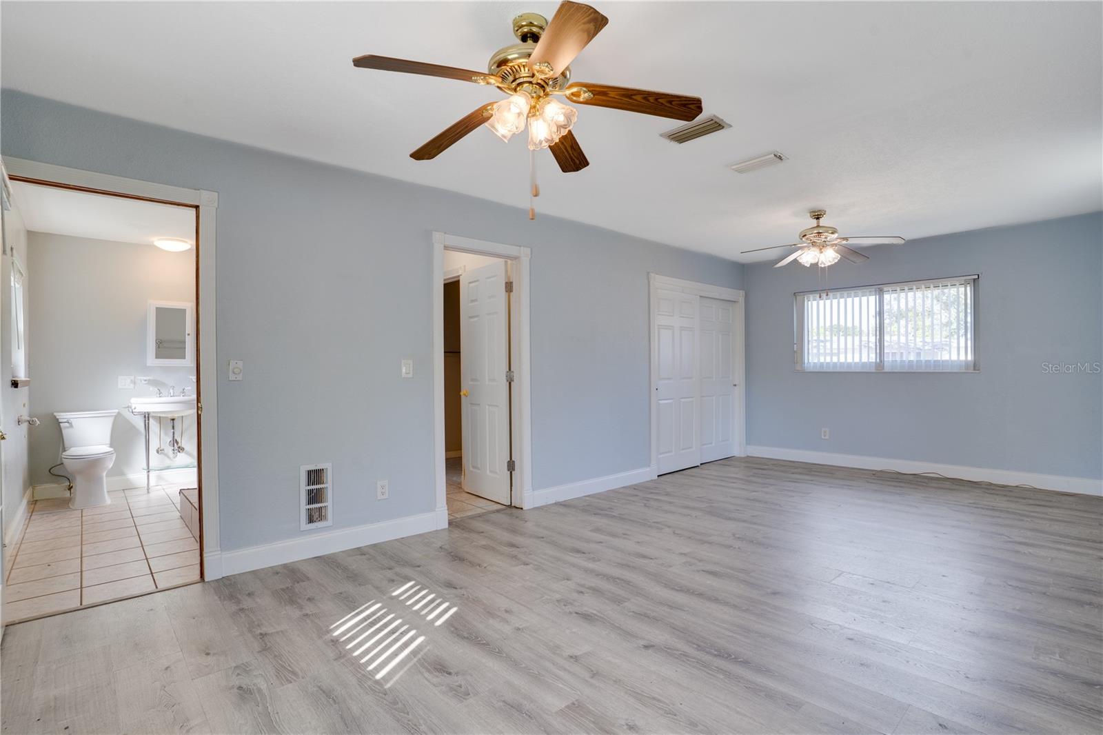 Image 14 of 31 For 5220 27th Avenue N