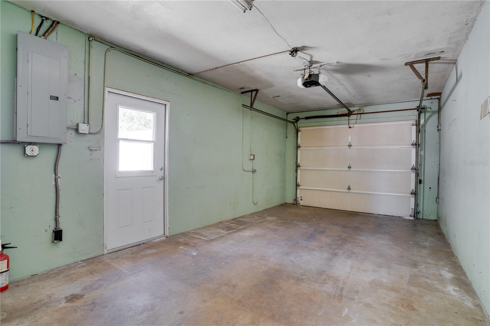 Image 21 of 31 For 5220 27th Avenue N