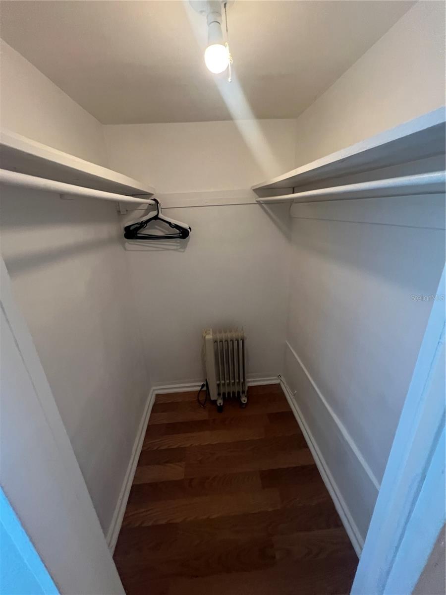 Image 4 of 9 For 2725 53rd Avenue N