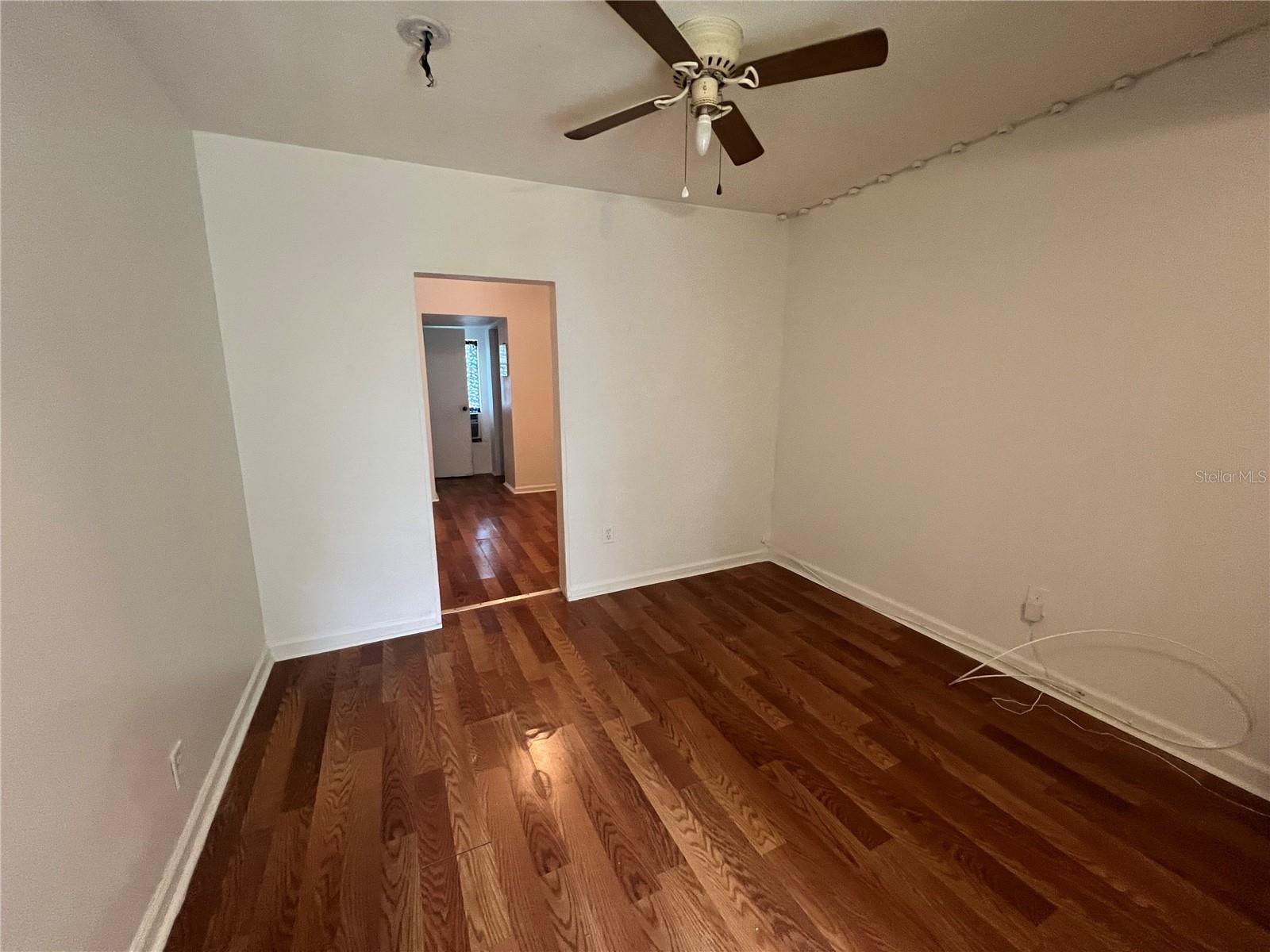 Image 7 of 9 For 2725 53rd Avenue N