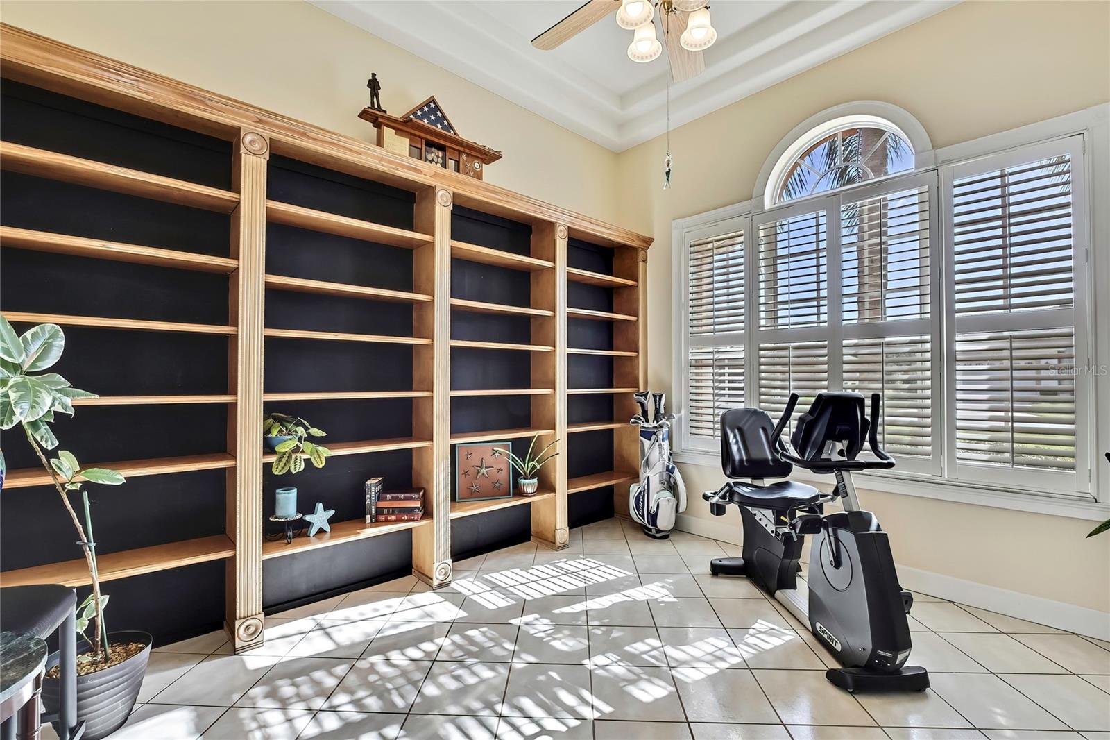 Image 22 of 62 For 9231 Mississippi Run