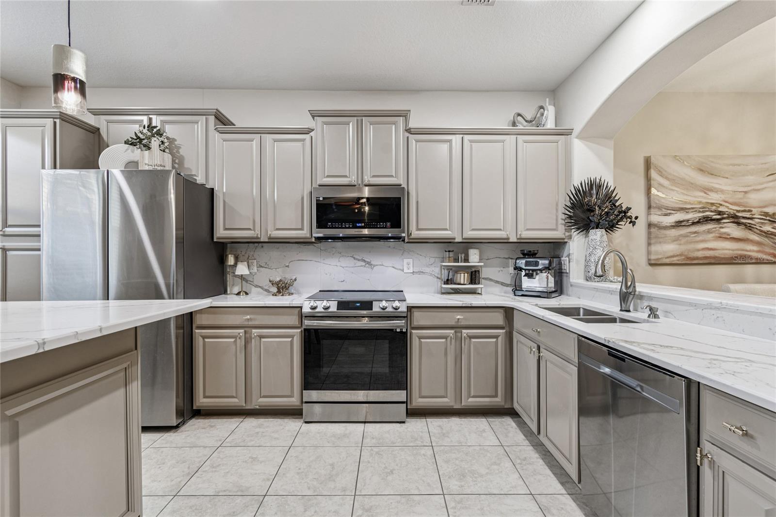 Image 11 of 79 For 10144 Arbor Run Drive 112