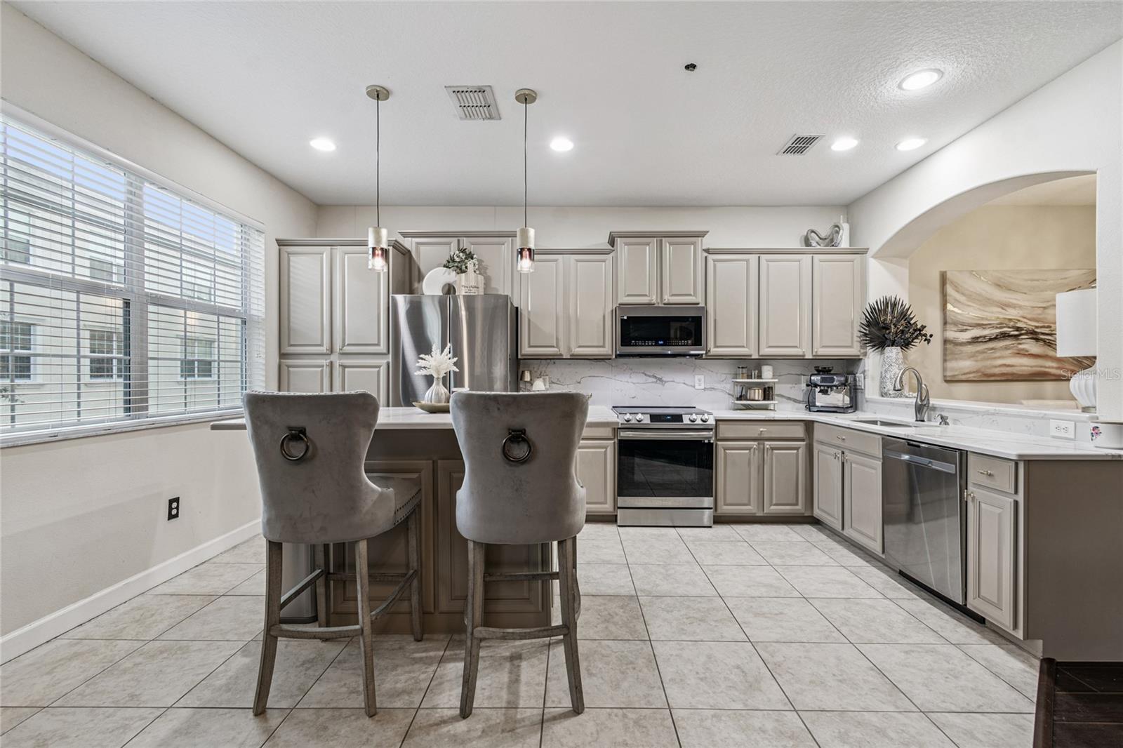 Image 12 of 79 For 10144 Arbor Run Drive 112