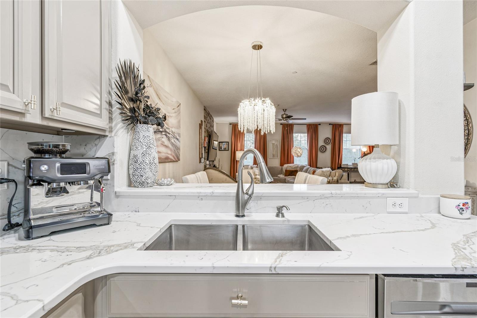 Image 14 of 79 For 10144 Arbor Run Drive 112