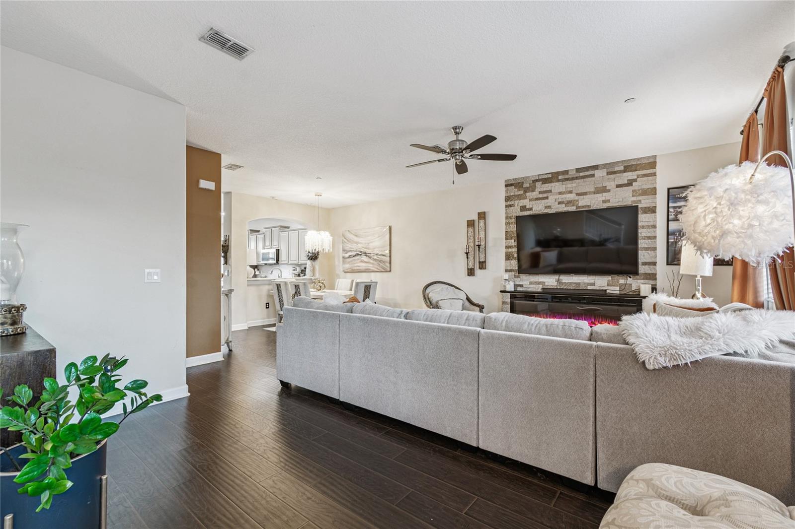 Image 30 of 79 For 10144 Arbor Run Drive 112