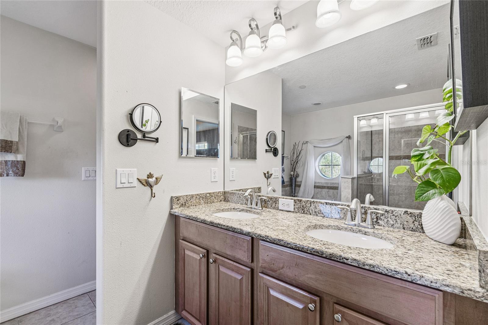 Image 44 of 79 For 10144 Arbor Run Drive 112