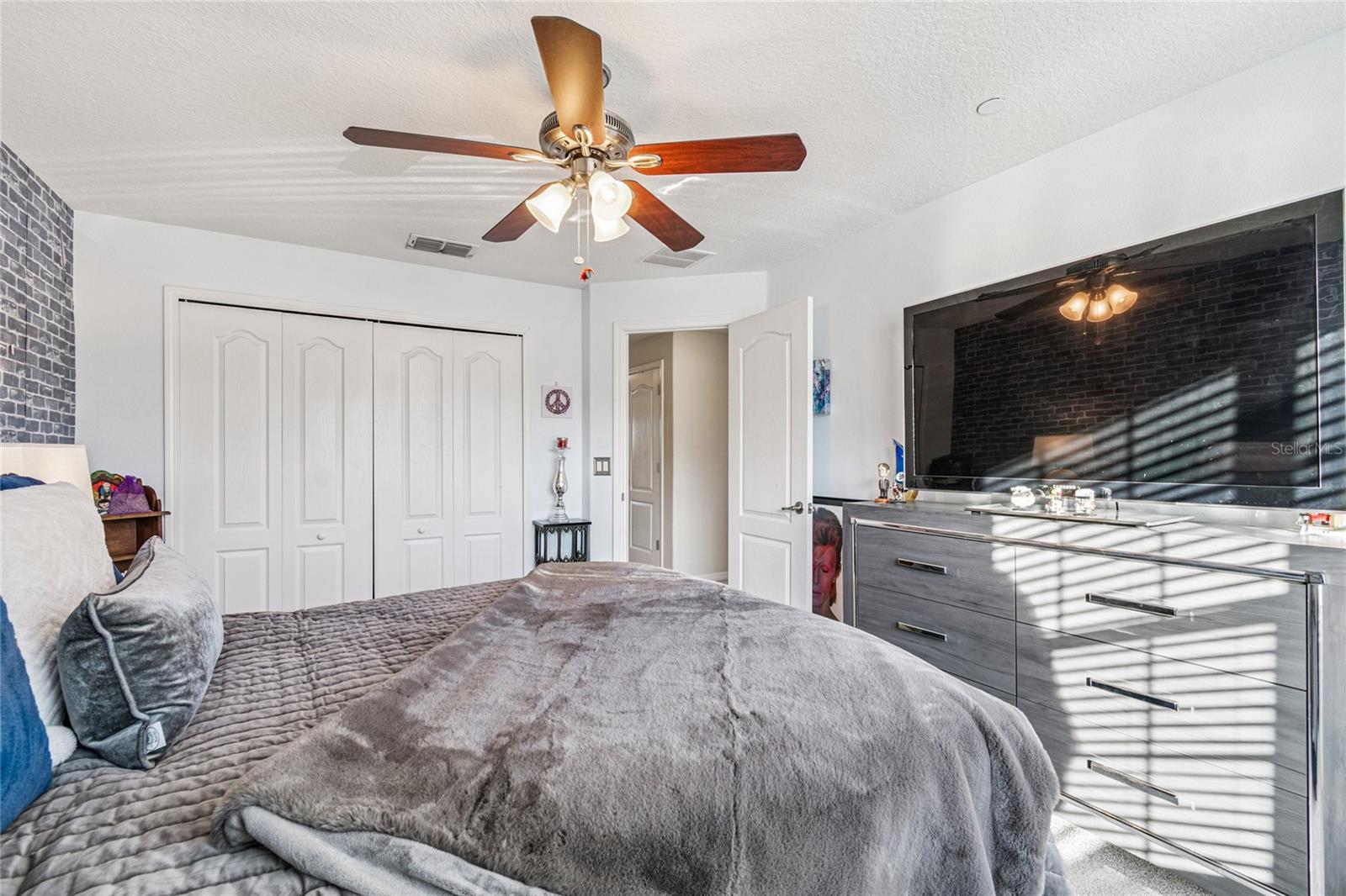 Image 49 of 79 For 10144 Arbor Run Drive 112