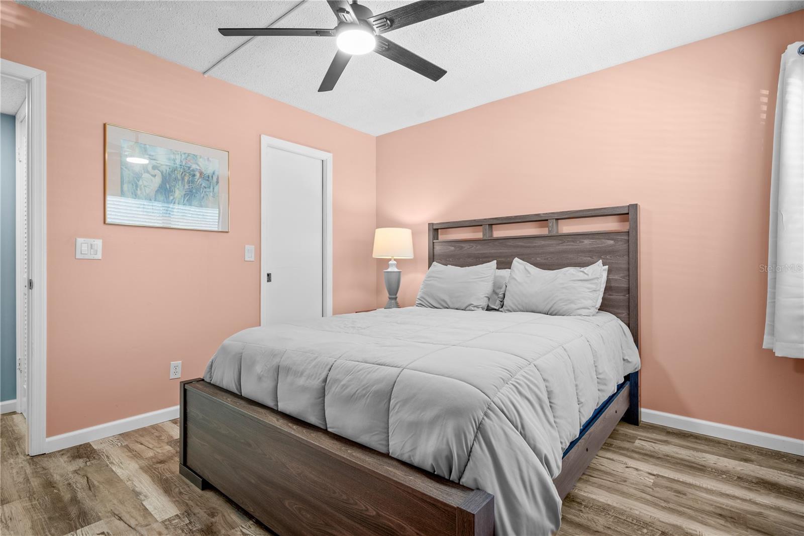 Image 16 of 34 For 14130 Rosemary Lane 5209