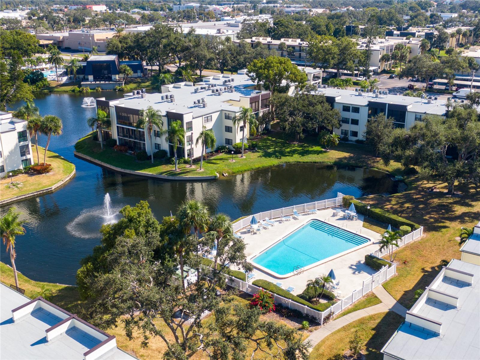 Image 31 of 34 For 14130 Rosemary Lane 5209