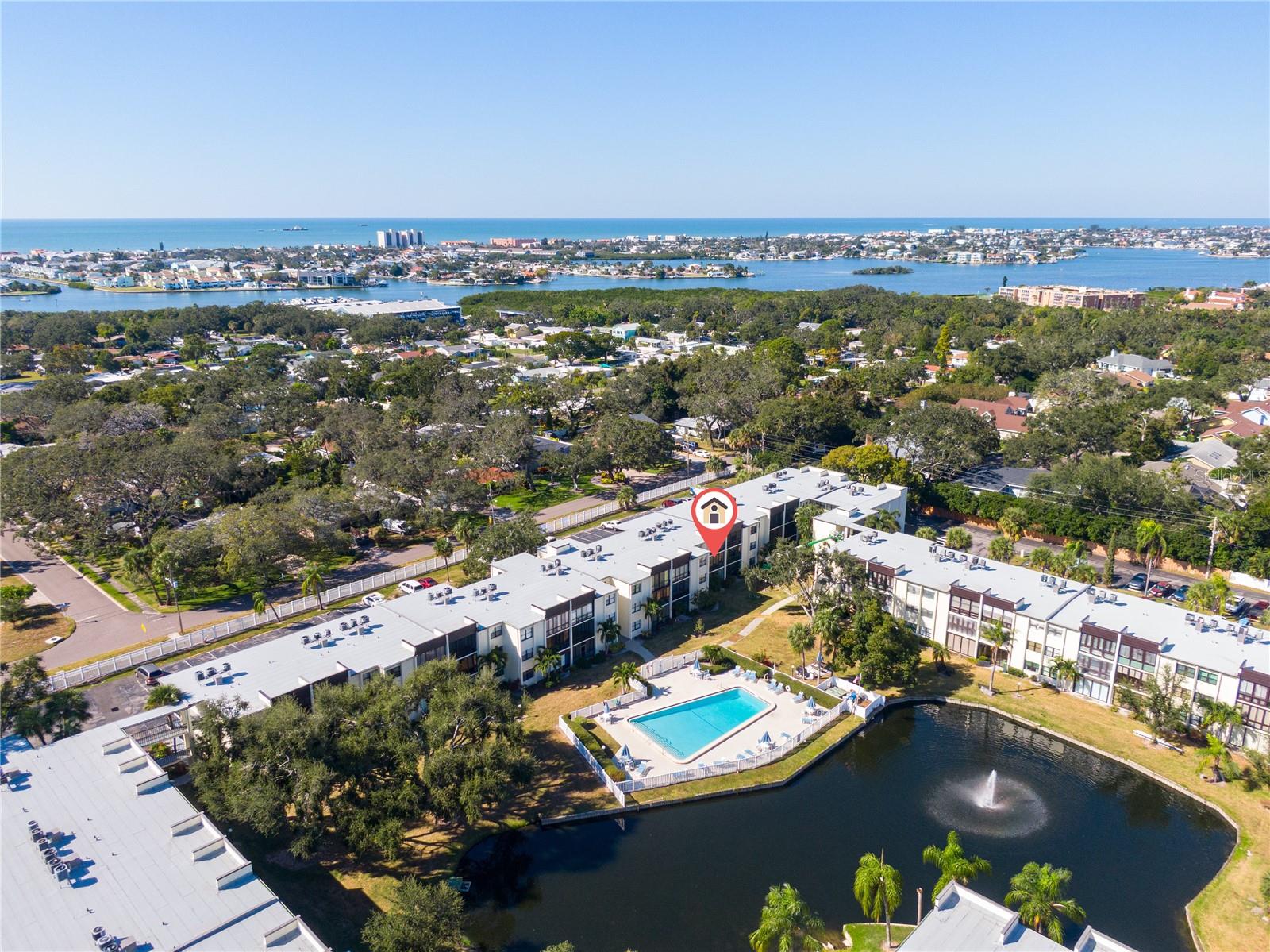 Image 33 of 34 For 14130 Rosemary Lane 5209