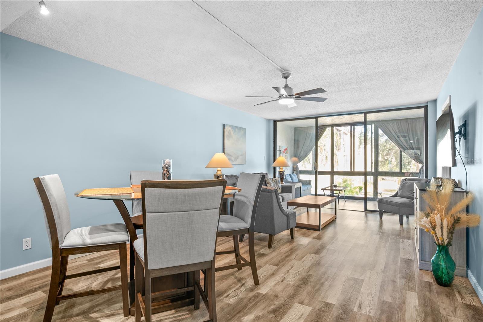 Image 4 of 34 For 14130 Rosemary Lane 5209