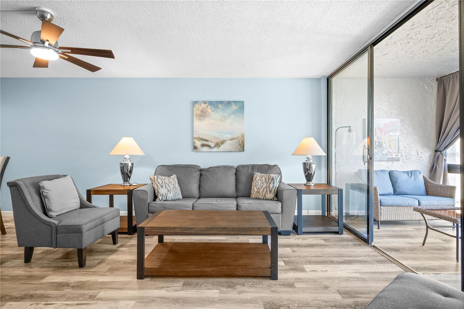 Image 6 of 34 For 14130 Rosemary Lane 5209