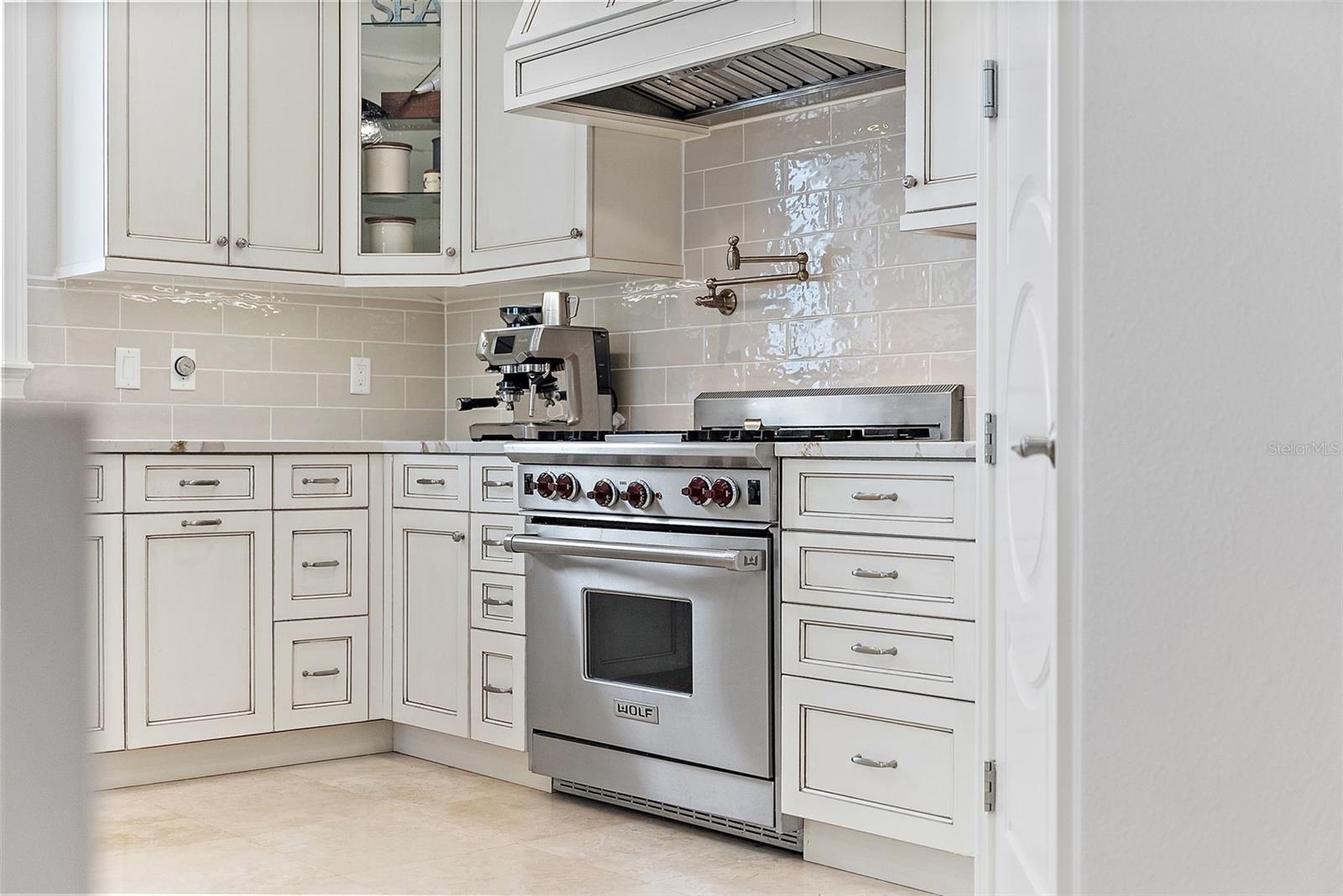 Image 10 of 78 For 13630 Gulf Boulevard 700c