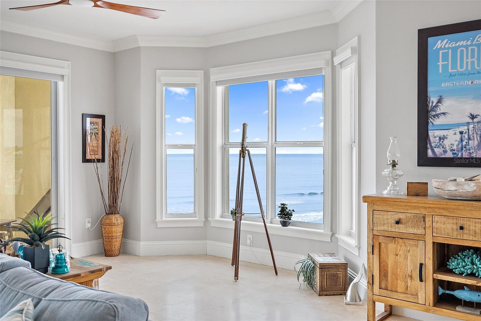 Image 15 of 78 For 13630 Gulf Boulevard 700c