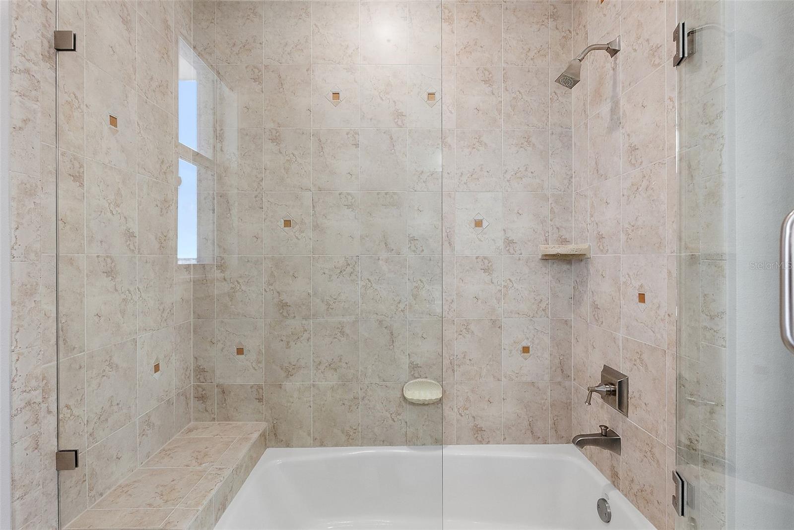 Image 32 of 78 For 13630 Gulf Boulevard 700c