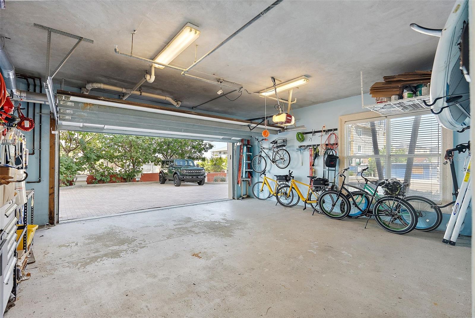 Image 51 of 78 For 13630 Gulf Boulevard 700c