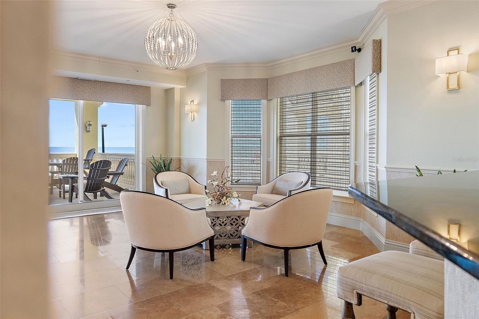 Image 61 of 78 For 13630 Gulf Boulevard 700c