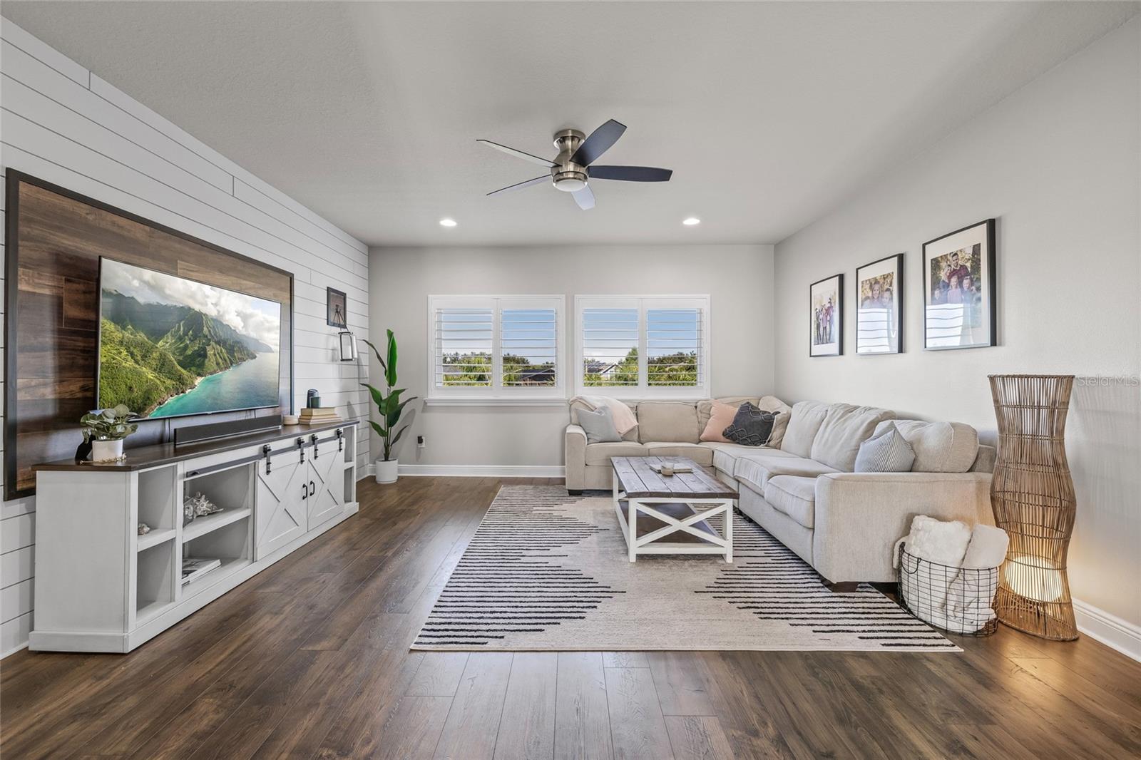 Image 20 of 44 For 6542 Mayport Drive