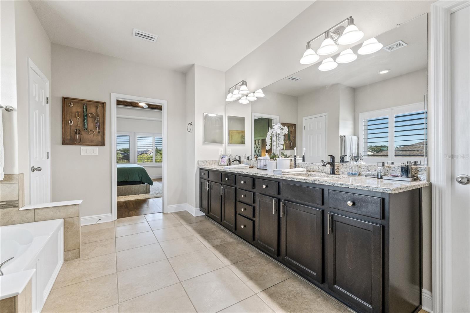 Image 25 of 44 For 6542 Mayport Drive