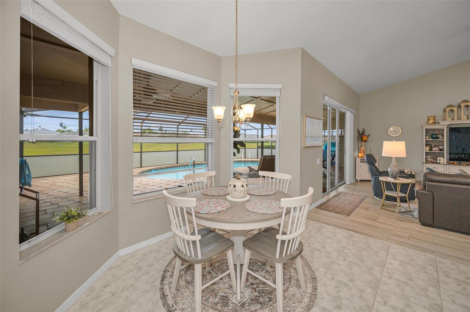 Image 19 of 50 For 8319 Coral Creek Loop