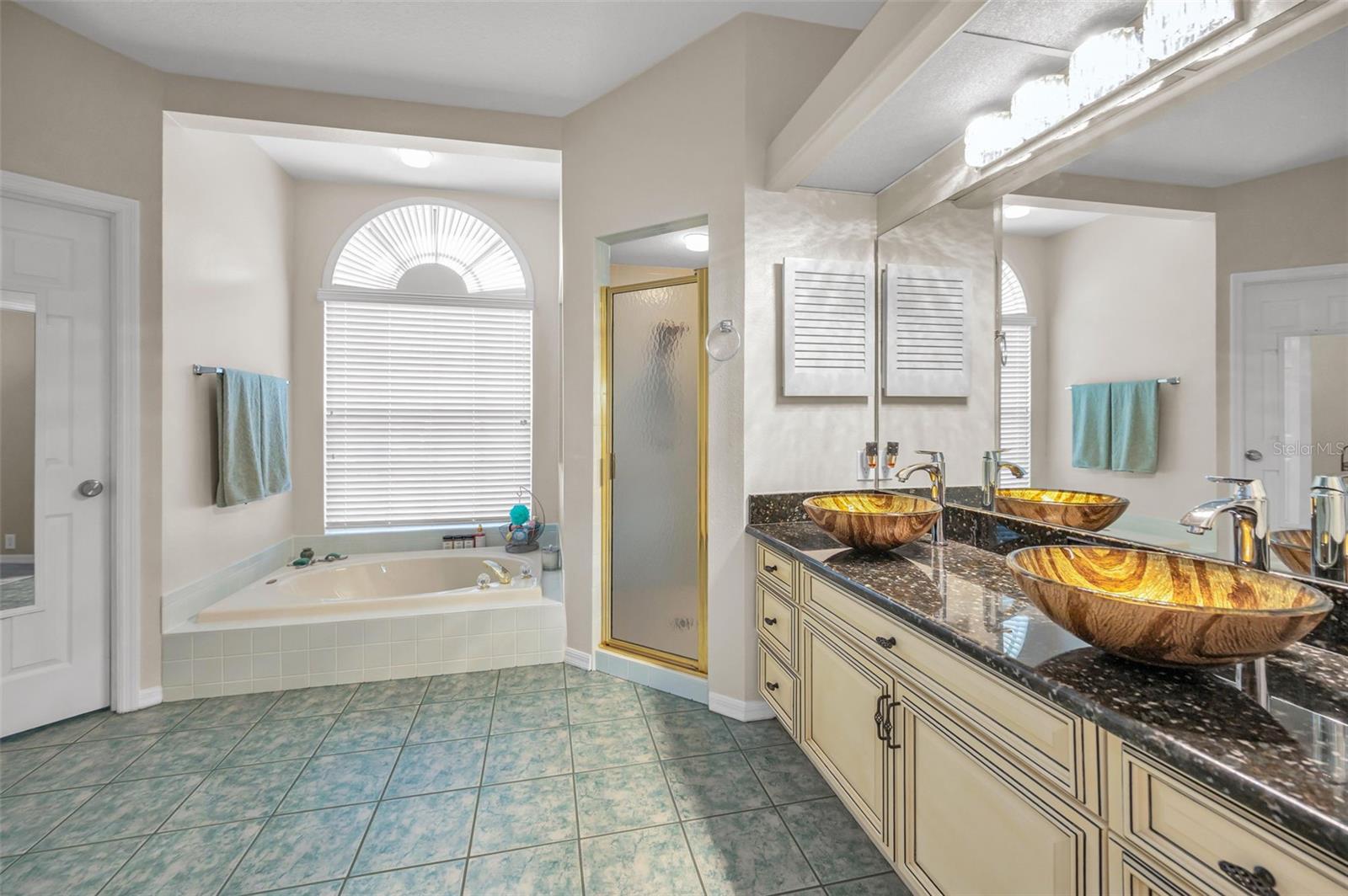 Image 23 of 50 For 8319 Coral Creek Loop