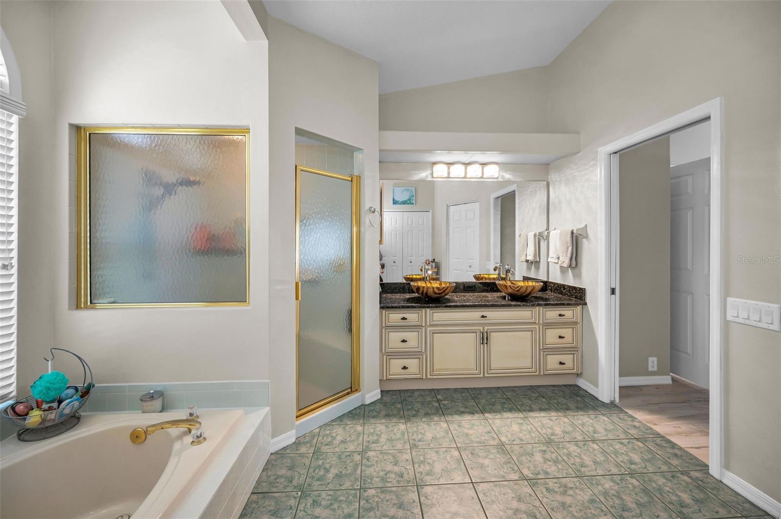 Image 25 of 50 For 8319 Coral Creek Loop