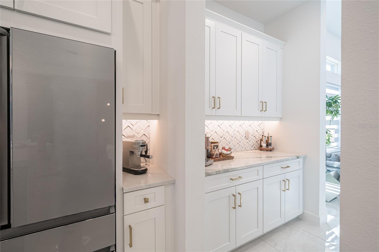 Image 12 of 83 For 34135 Tompion Way