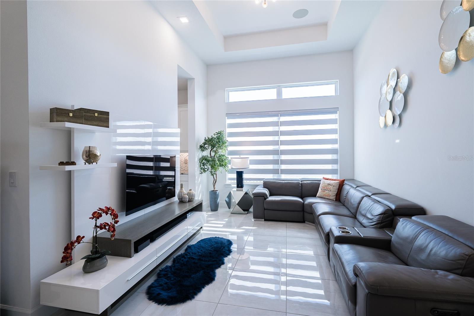 Image 15 of 83 For 34135 Tompion Way