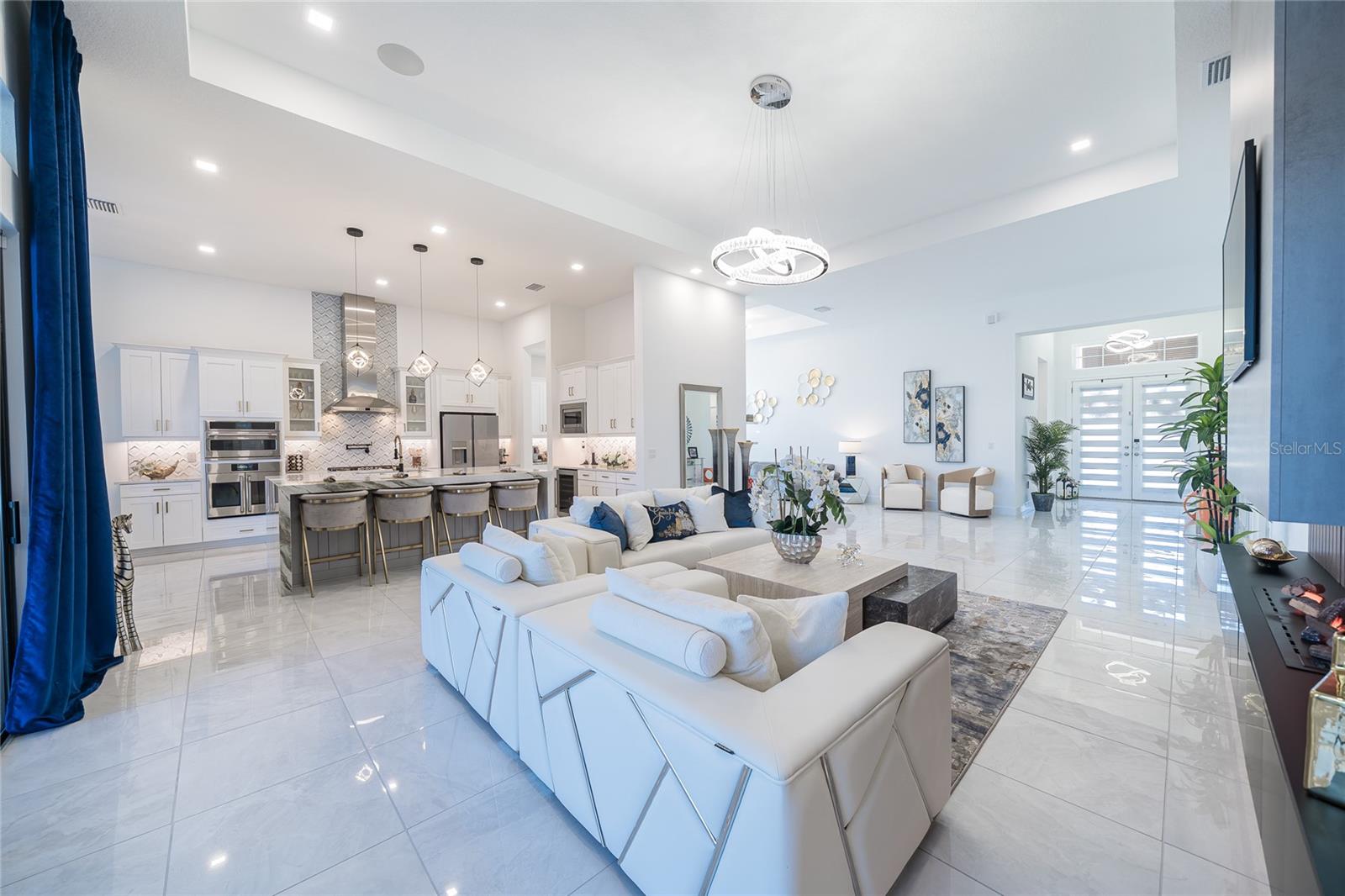 Image 31 of 83 For 34135 Tompion Way