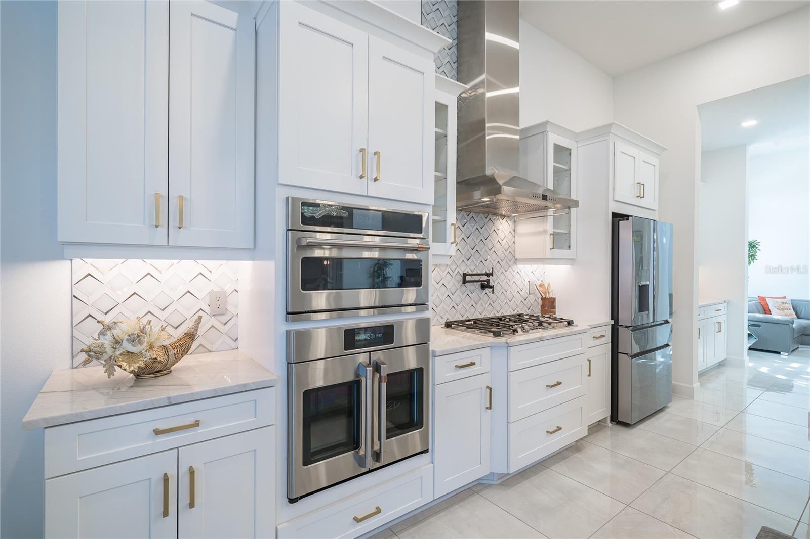 Image 5 of 83 For 34135 Tompion Way