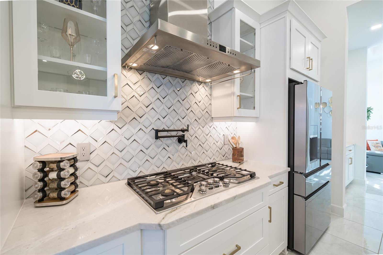 Image 6 of 83 For 34135 Tompion Way