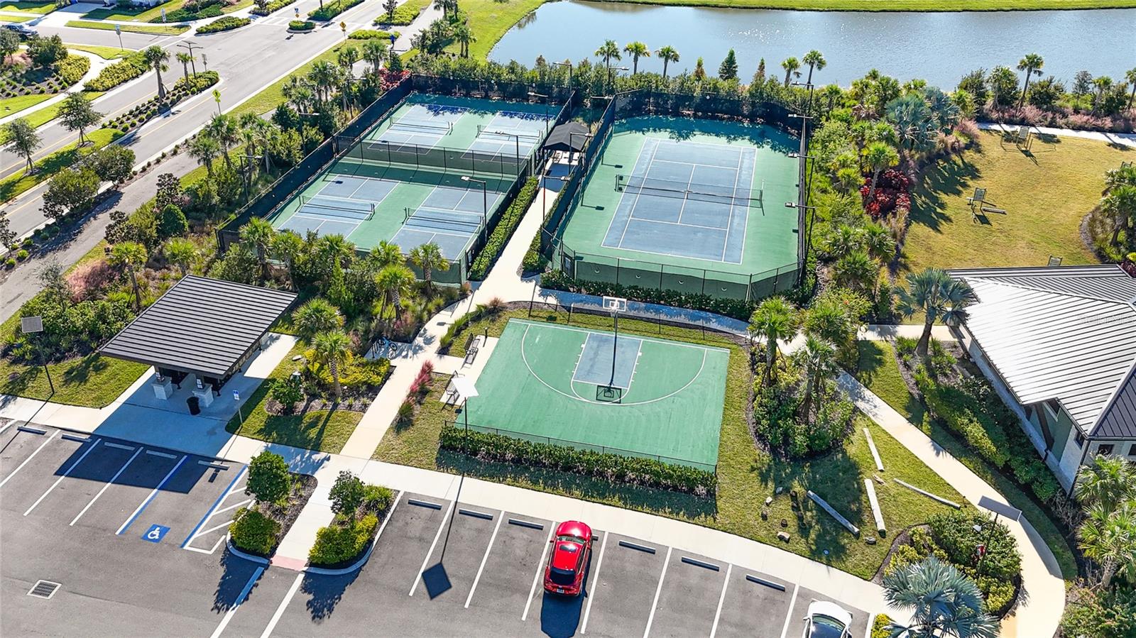 Image 77 of 83 For 34135 Tompion Way