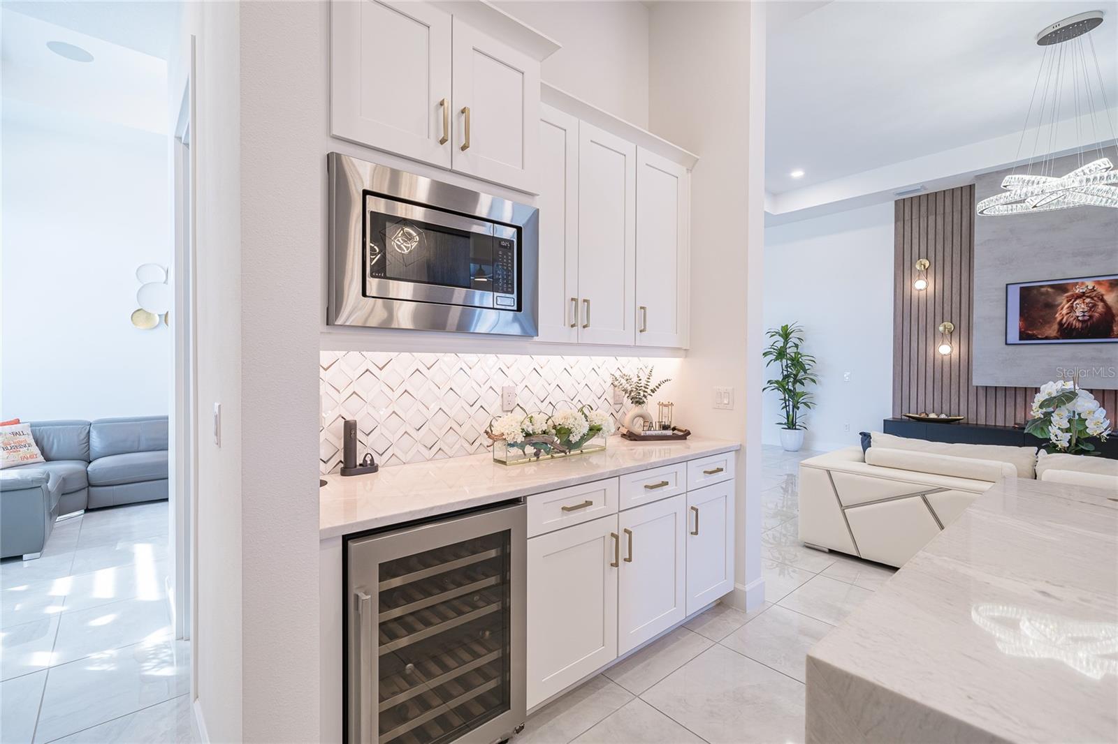 Image 9 of 83 For 34135 Tompion Way