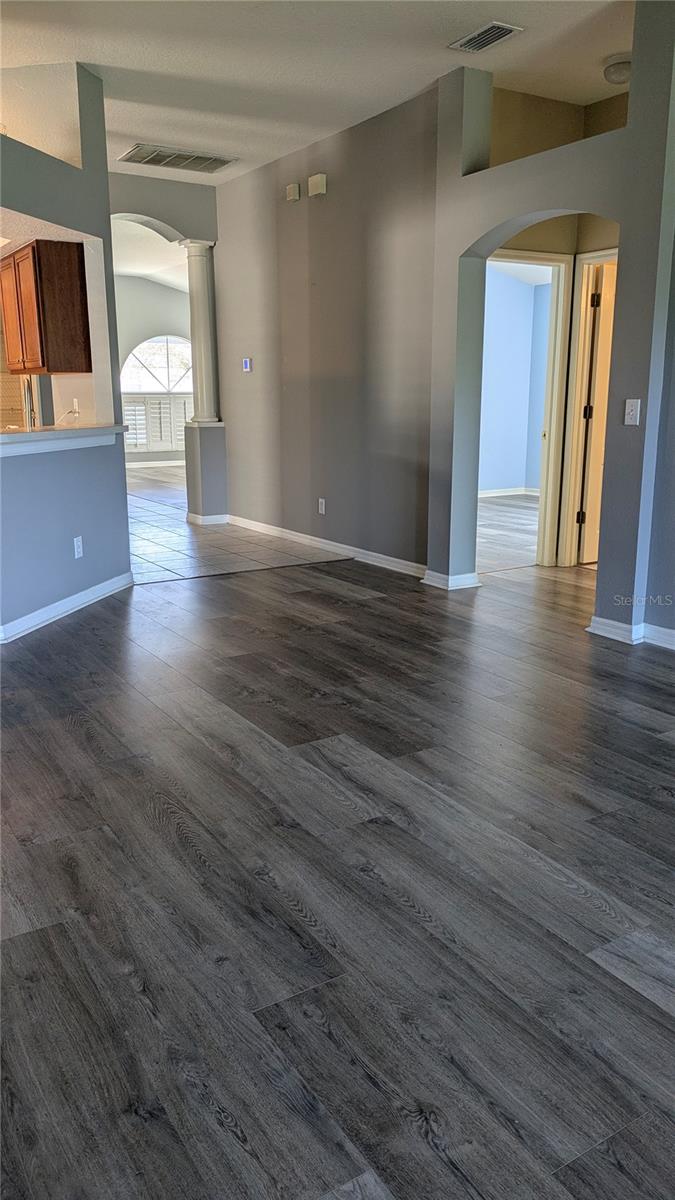 Image 13 of 27 For 14626 Corkwood Drive