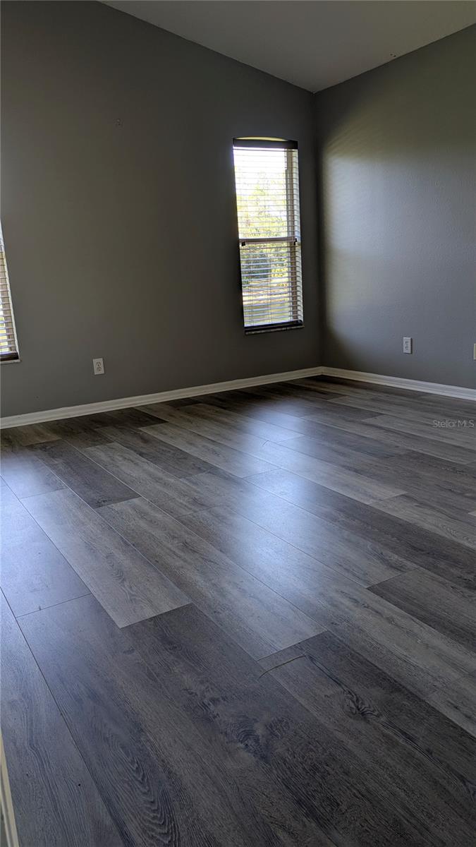 Image 16 of 27 For 14626 Corkwood Drive