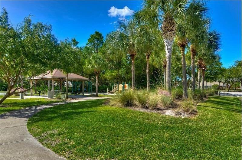 Image 35 of 38 For 14626 Corkwood Drive